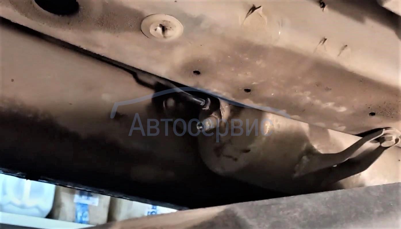 Замена азота в пневмоподвеске Фольксваген Туарег в сети надежных ...